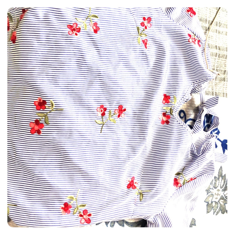 Shirt from brand flores . Size medium , worn once